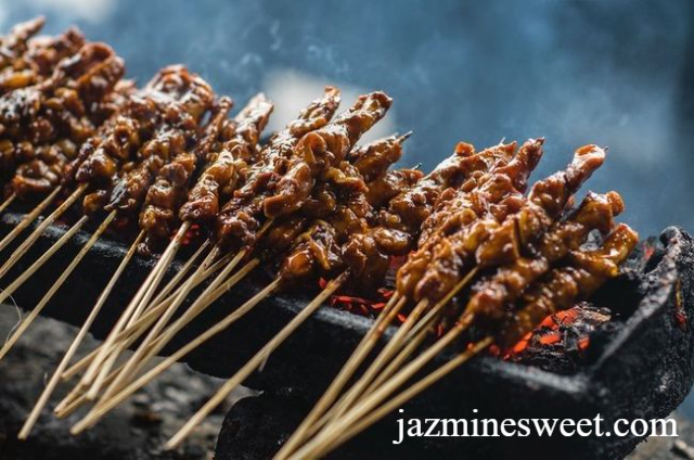7 Kuliner Sate Jogja yang Wajib Dikunjungi Saat Berwisata!